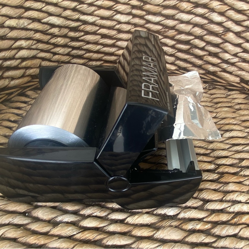 Framar Foil Dispenser